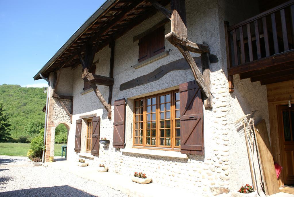 Gites De La Croisee Des Chemins - Piscine Chauffee - Spa, Hammam Et Sauna Izeaux 外观 照片